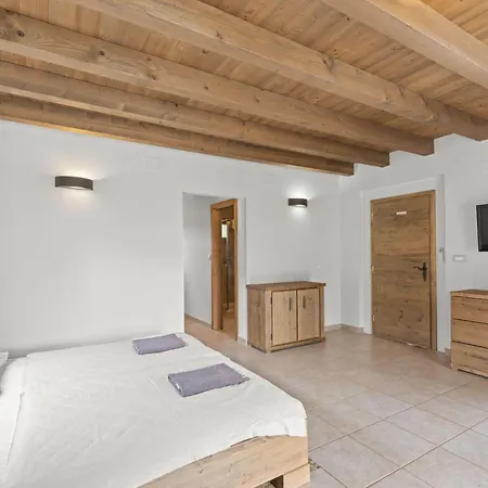 Santi By Interhome * Butkovici (Istria)